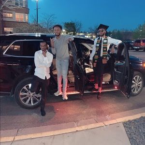 Meet your Posher, Hussein